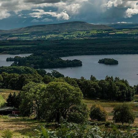 The Mews - A Cottage With A Spectacular Lake View Port Of Menteith Buitenkant foto