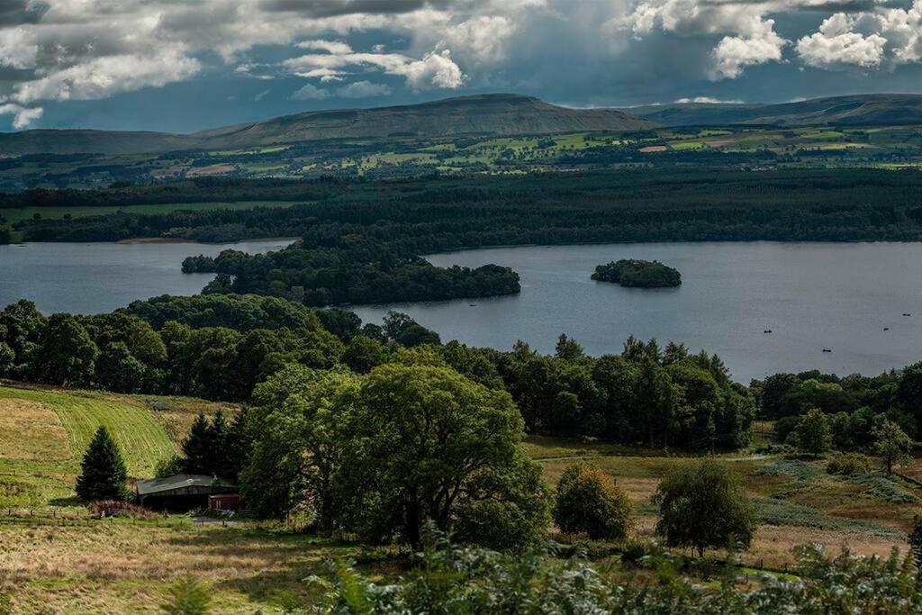 The Mews - A Cottage With A Spectacular Lake View Port Of Menteith Buitenkant foto
